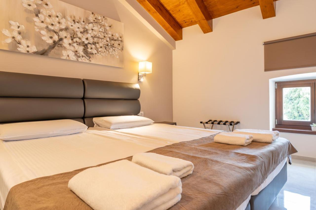 Aaa Apartments & Rooms Pula Exterior foto